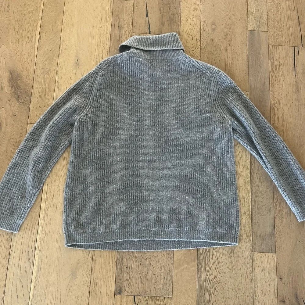 Quince heather grey Mongolian cashmere fisherman turtleneck sweater - Picture 3 of 4